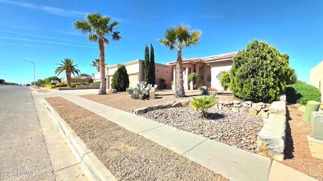 2897 Cheyenne Drive, Las Cruces, NM 88011