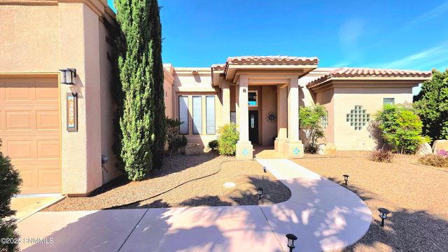 2897 Cheyenne Drive, Las Cruces, NM 88011