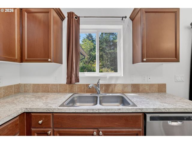 6805 BOLAND Way, Otter Rock, OR 97369