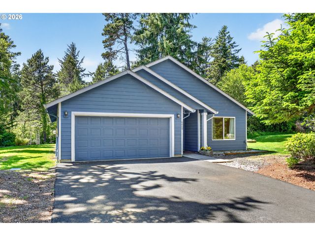 6805 BOLAND Way, Otter Rock, OR 97369