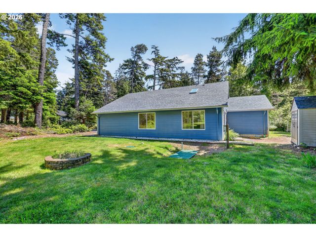 6805 BOLAND Way, Otter Rock, OR 97369