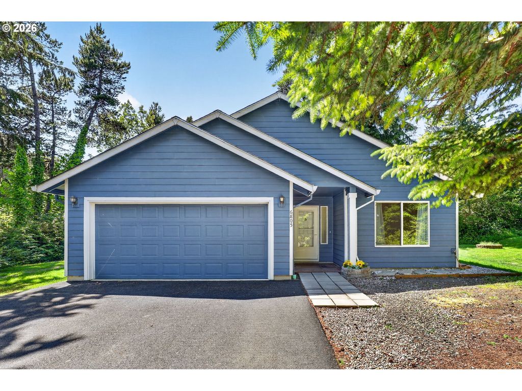 6805 BOLAND Way, Otter Rock, OR 97369
