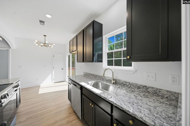 2900 S Partridge Circle, Hopkins, SC 29061