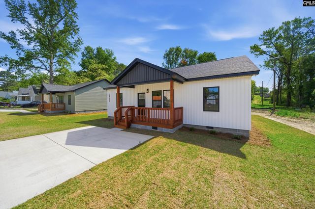 2900 S Partridge Circle, Hopkins, SC 29061