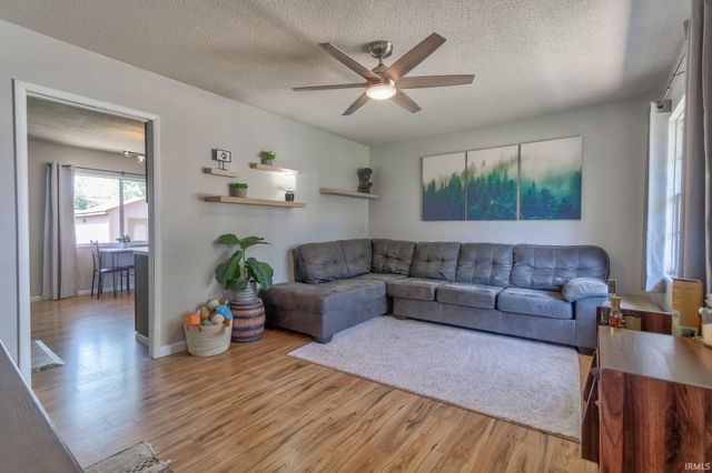 1908 Newton Avenue, Evansville, IN 47715