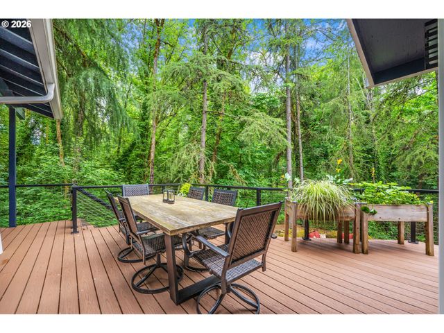 18148 PIONEER Ct, Lake Oswego, OR 97034