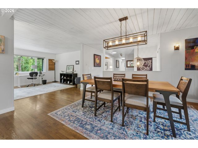 18148 PIONEER Ct, Lake Oswego, OR 97034