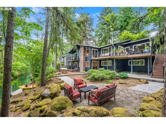 18148 PIONEER Ct, Lake Oswego, OR 97034