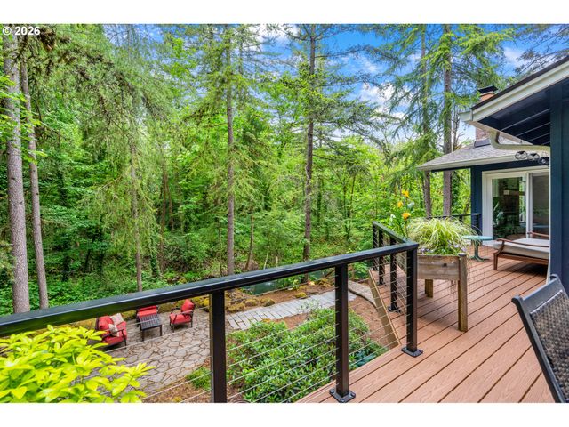 18148 PIONEER Ct, Lake Oswego, OR 97034
