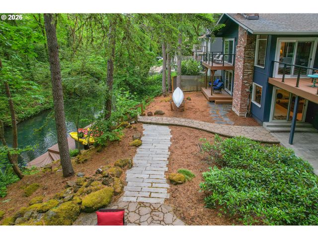 18148 PIONEER Ct, Lake Oswego, OR 97034