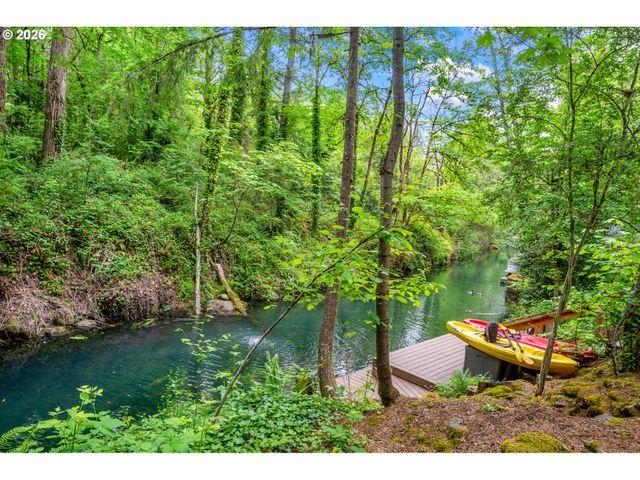 18148 PIONEER Ct, Lake Oswego, OR 97034