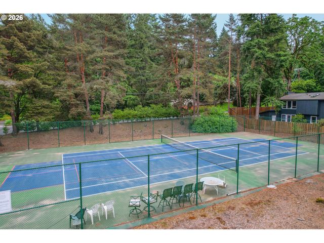 18148 PIONEER Ct, Lake Oswego, OR 97034