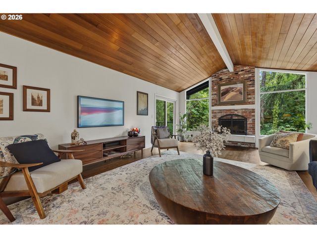 18148 PIONEER Ct, Lake Oswego, OR 97034