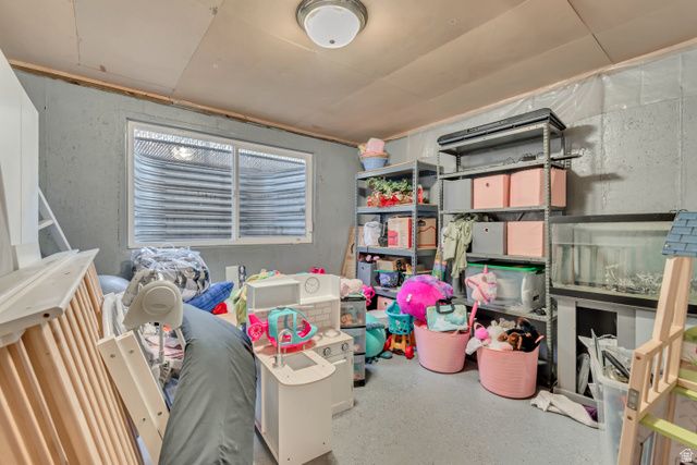 634 W 2325 N, Layton, UT 84041