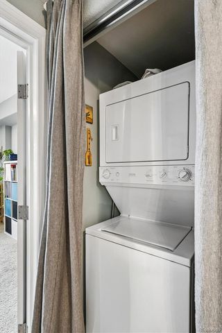 9079 E Panorama Circle 102, Englewood, CO 80112