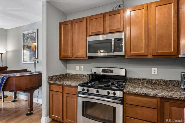 9079 E Panorama Circle 102, Englewood, CO 80112