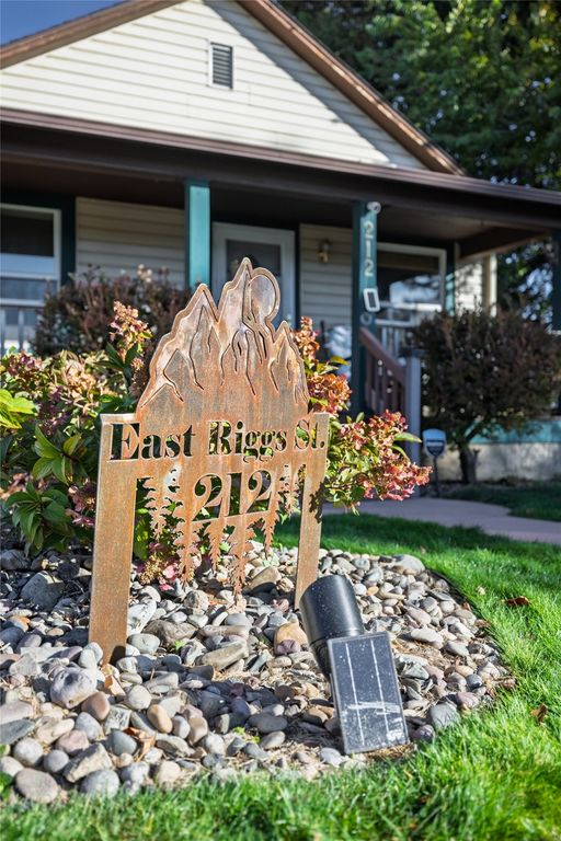 212 E Riggs Street, East Helena, MT 59635 photo 3
