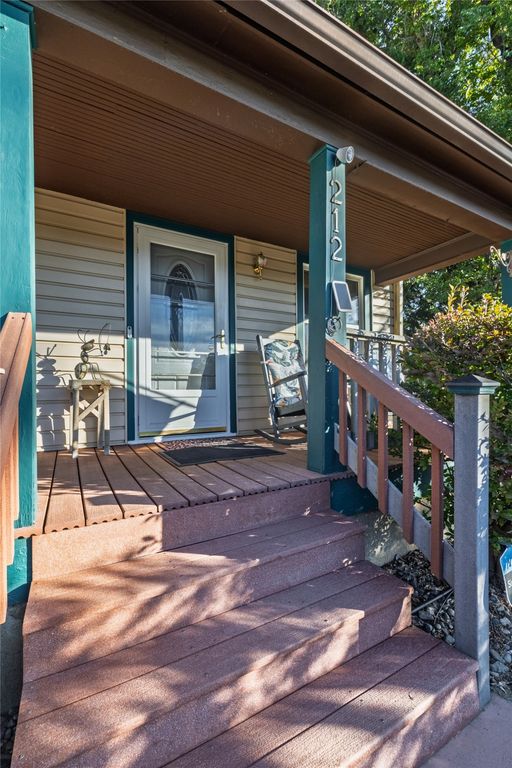 212 E Riggs Street, East Helena, MT 59635 photo 5