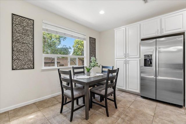 1325 Appaloosa Ct, Auburn, CA 95603