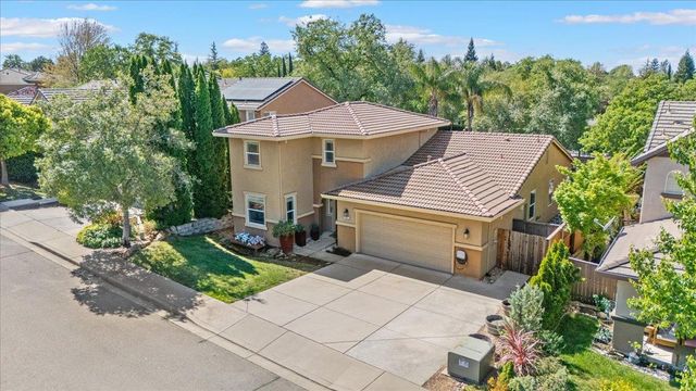 1325 Appaloosa Ct, Auburn, CA 95603