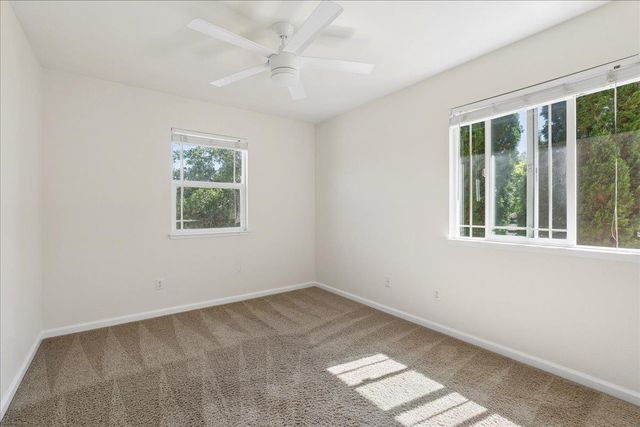 1325 Appaloosa Ct, Auburn, CA 95603