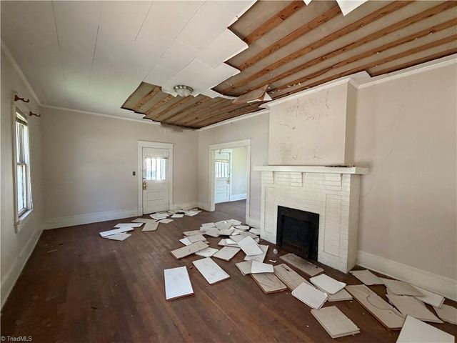 305 Lockland Avenue, Winston-salem, NC 27103