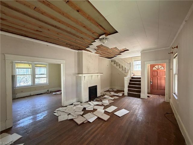 305 Lockland Avenue, Winston-salem, NC 27103