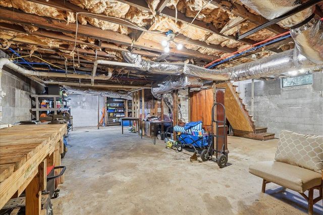 384 Ammons Rd, Spartanburg, SC 29306