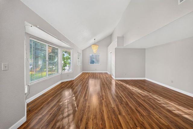 4129 W Regency Avenue, Fresno, CA 93722