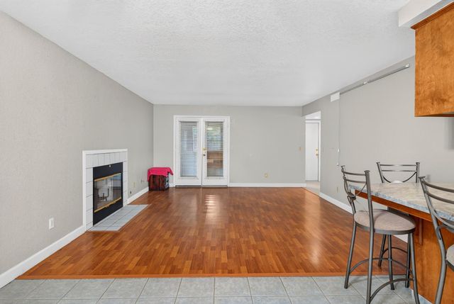 4129 W Regency Avenue, Fresno, CA 93722