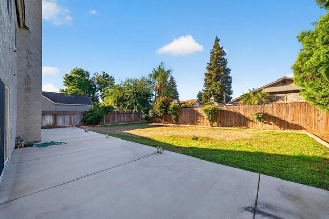 4129 W Regency Avenue, Fresno, CA 93722