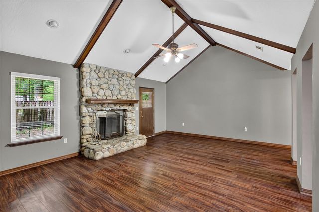 1306 Sandlewood Dr., Hattiesburg, MS 39402