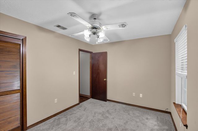 1306 Sandlewood Dr., Hattiesburg, MS 39402