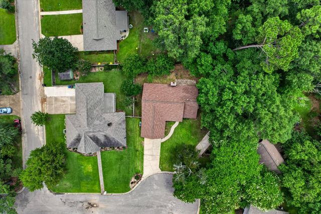 1306 Sandlewood Dr., Hattiesburg, MS 39402