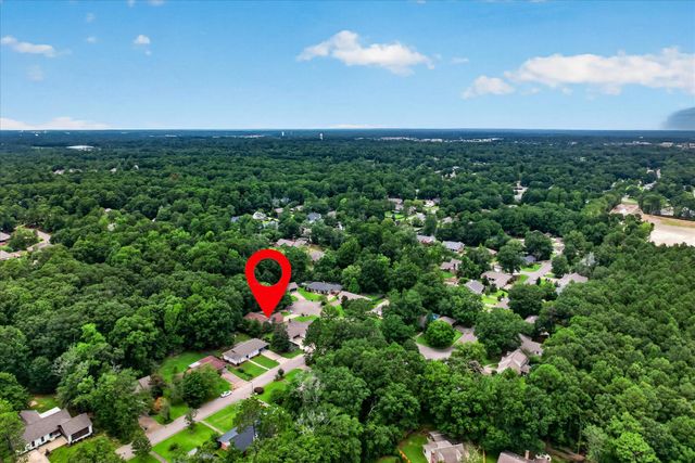 1306 Sandlewood Dr., Hattiesburg, MS 39402