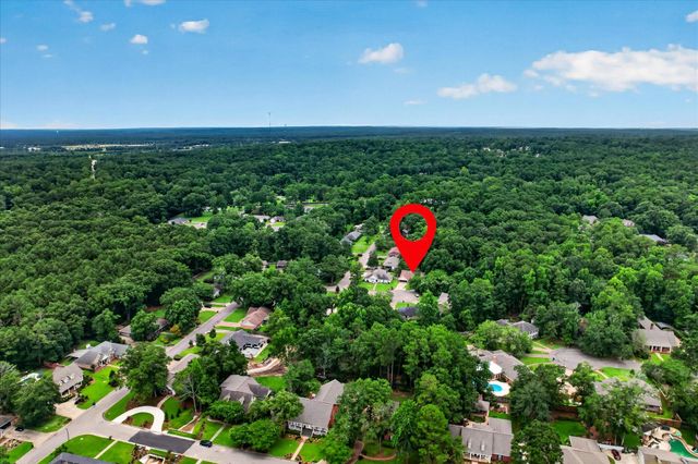1306 Sandlewood Dr., Hattiesburg, MS 39402