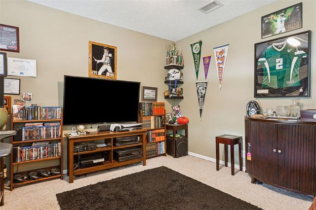 413 MONTROSE AVENUE, Temple Terrace, FL 33617