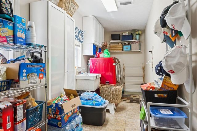 413 MONTROSE AVENUE, Temple Terrace, FL 33617