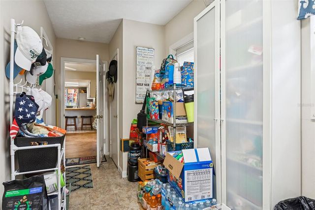 413 MONTROSE AVENUE, Temple Terrace, FL 33617