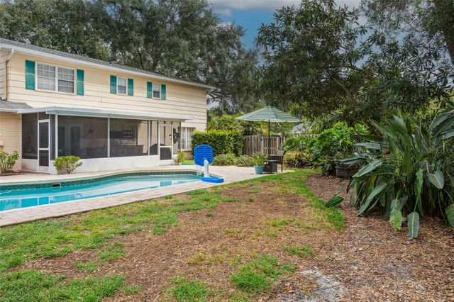 413 MONTROSE AVENUE, Temple Terrace, FL 33617