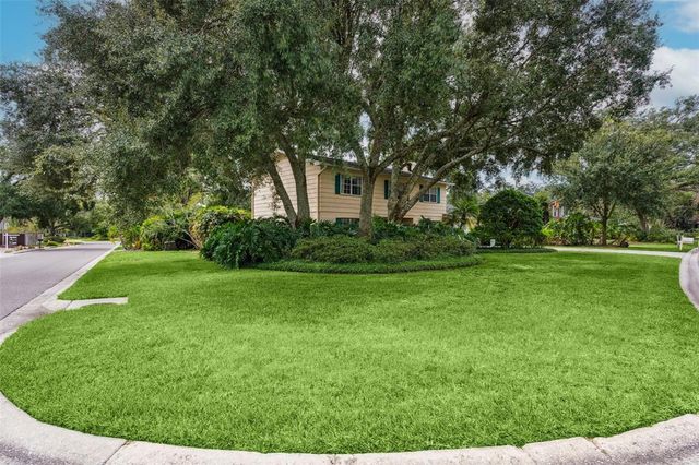413 MONTROSE AVENUE, Temple Terrace, FL 33617