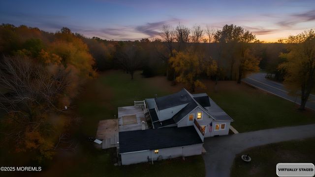 5 Pittenger Pond Road, Freehold, NJ 07728