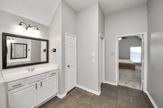 414 Willow Pointe Drive, League City, TX 77573