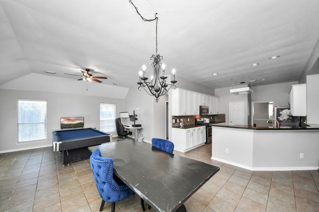 414 Willow Pointe Drive, League City, TX 77573