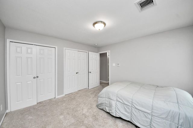 414 Willow Pointe Drive, League City, TX 77573
