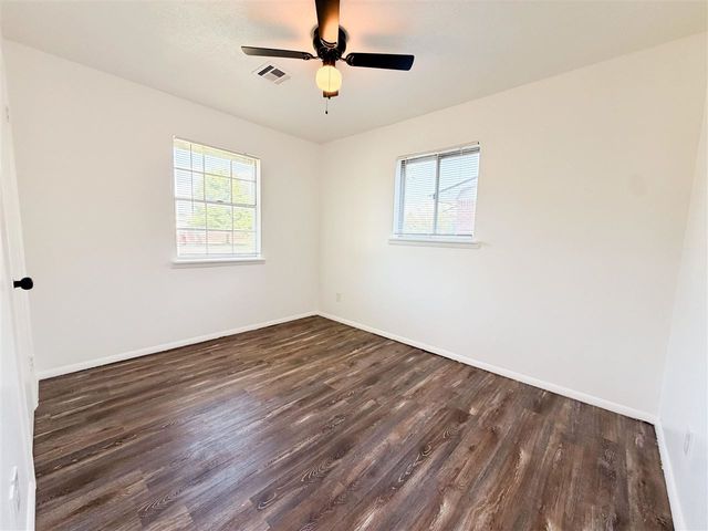 24 NW 53rd st, Lawton, OK 73505
