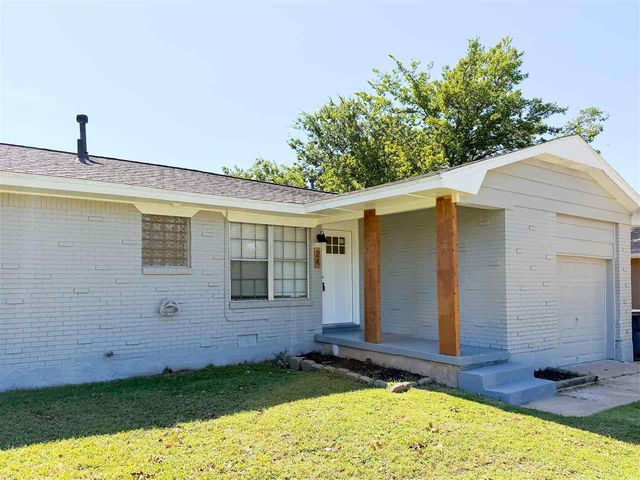24 NW 53rd st, Lawton, OK 73505