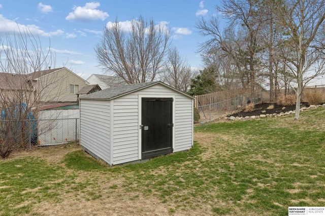 6213 N 79th Circle, Omaha, NE 68134