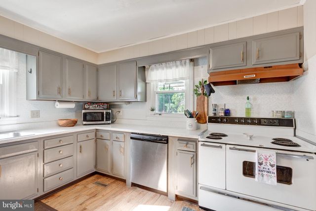 3906 LITTLESTOWN PIKE, Westminster, MD 21158