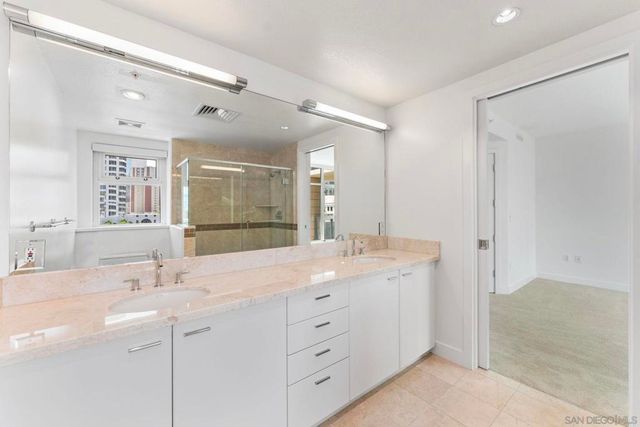 1199 Pacific HWY 704, San Diego, CA 92101